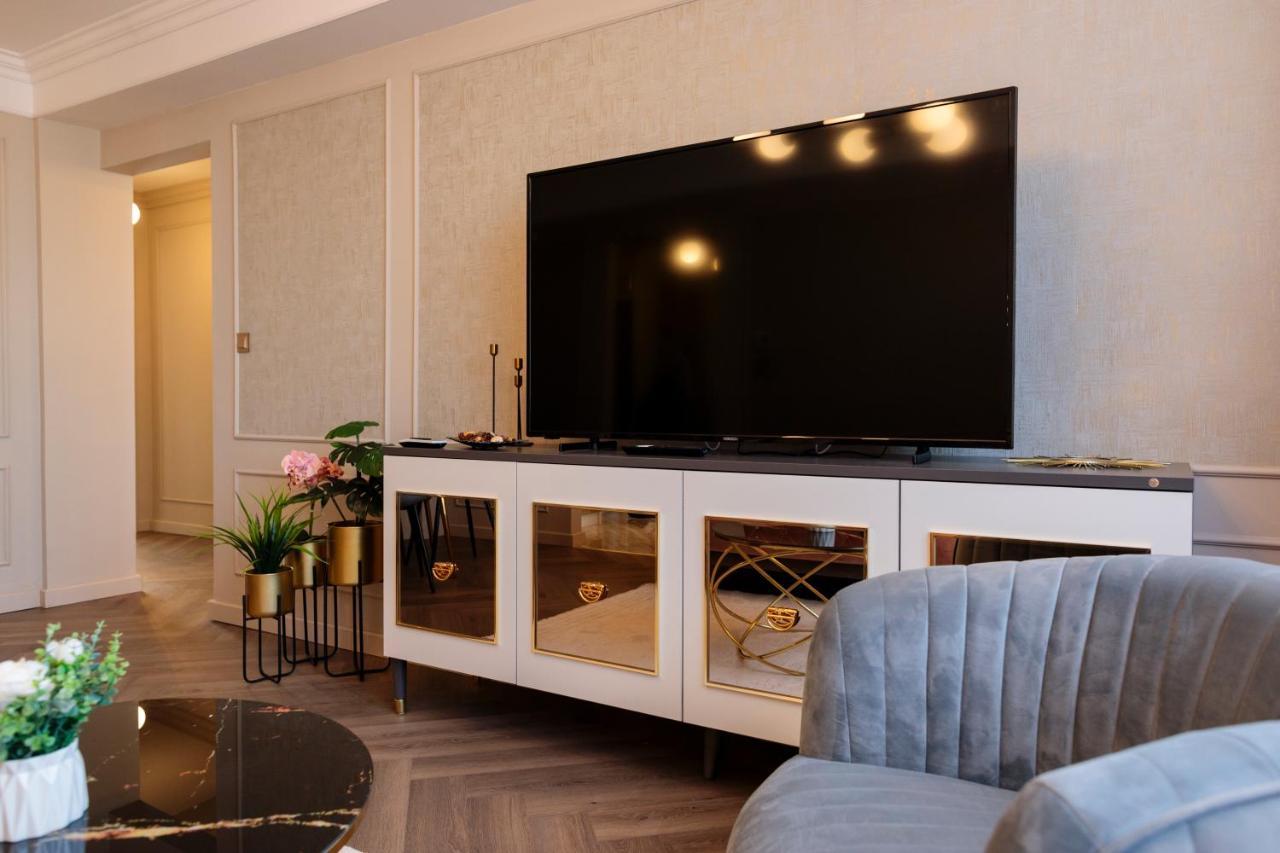 Luxurious Apartment, Best View Тімішоара Екстер'єр фото